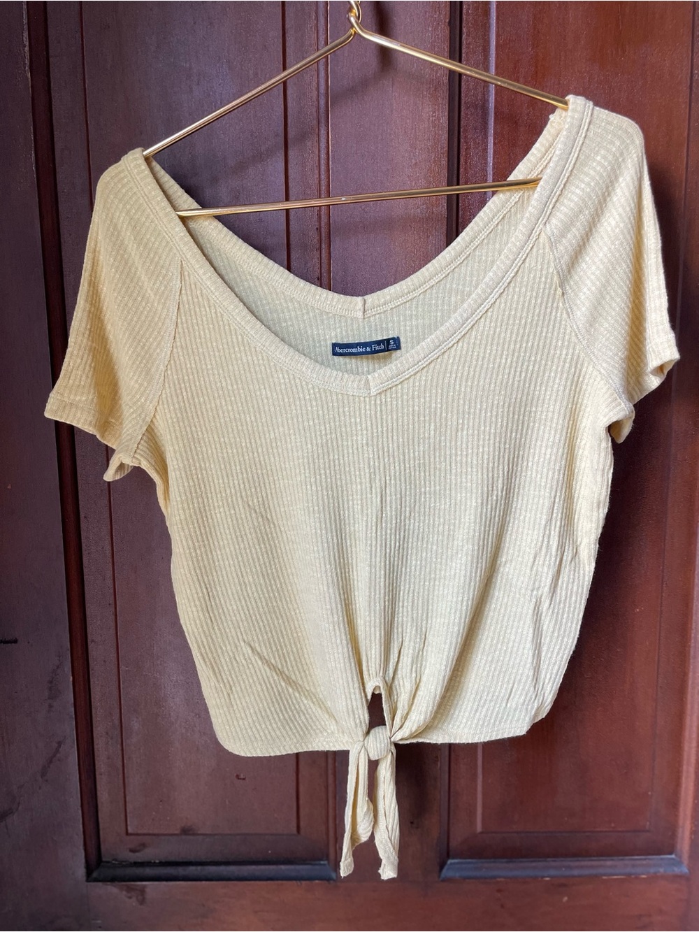 Abercrombie & Fitch women's small short sleeve yellow v neck top